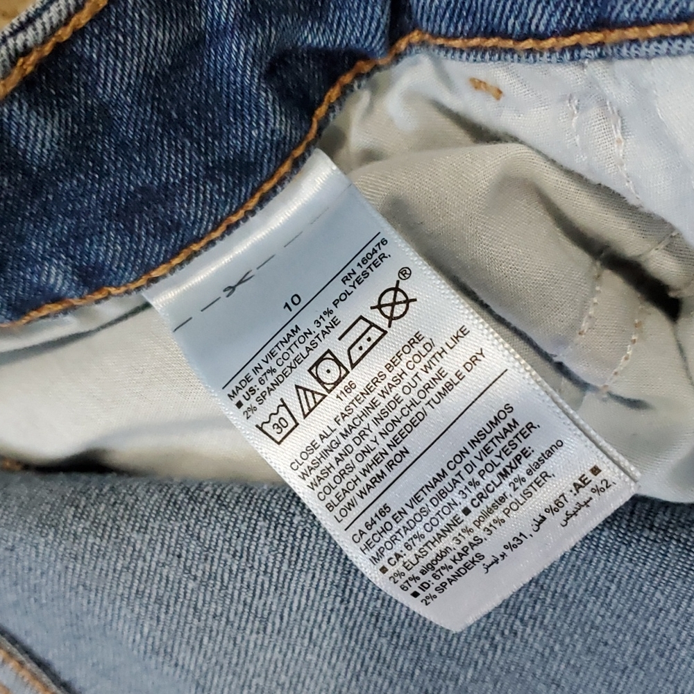 Old Navy Blue Jeans - Picture 3 of 8